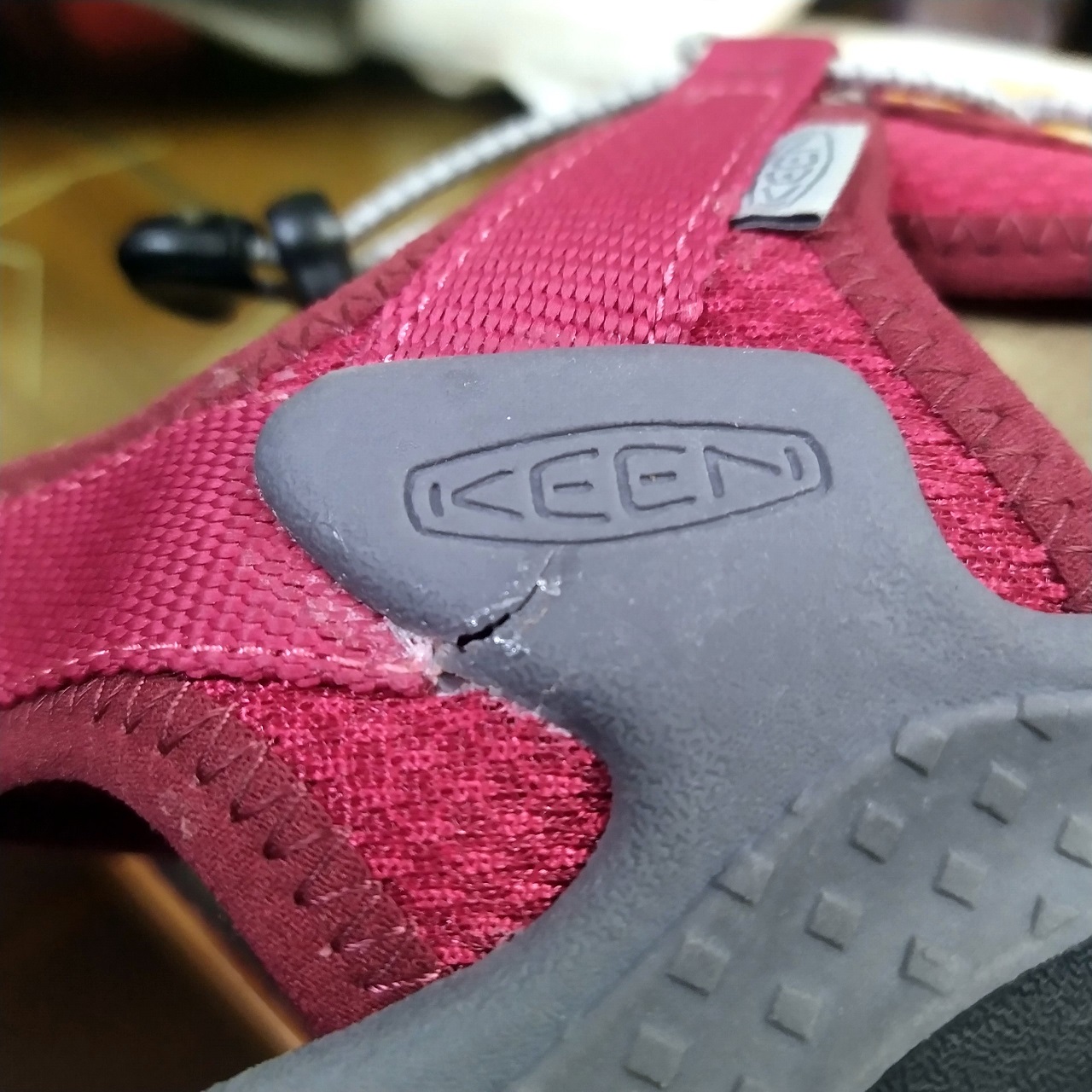 Keen-Women-s-Drift-Creek-H2-Sandal-1026129-szie-41-11.jpg?v=1775030557