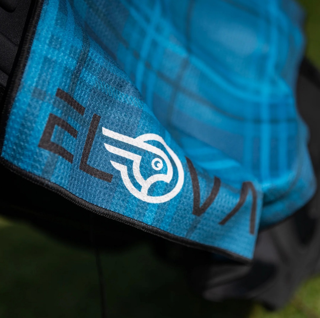 Khan-Golf-Elovate-Golf-Royal-Tartan-60x40cm-3.jpg?v=1777360663
