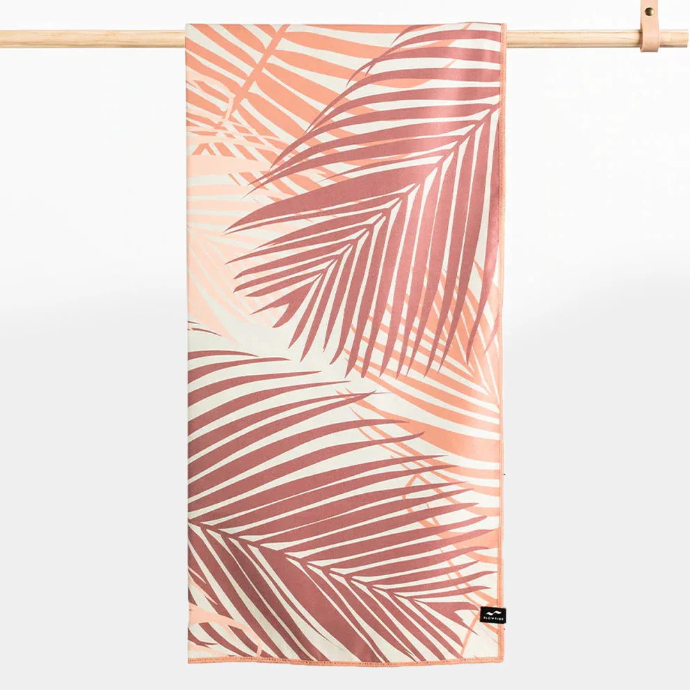 Khan-di-bien-Slowtide-Hala-Quick-Dry-Beach-Towel-76-x-152cm-4.jpg?v=1779093222