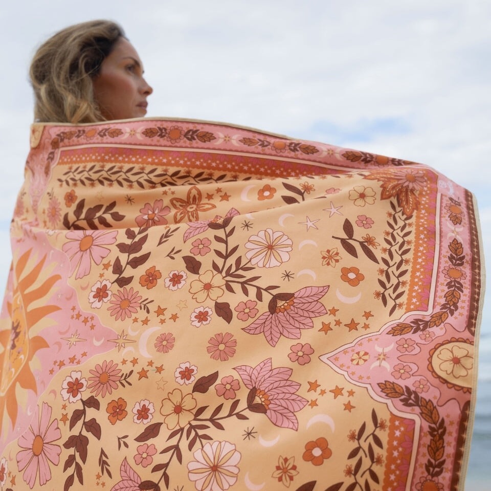 Khan-di-bien-Somerside-Towel-Boho-Sun-1m6x90cm-3.jpg