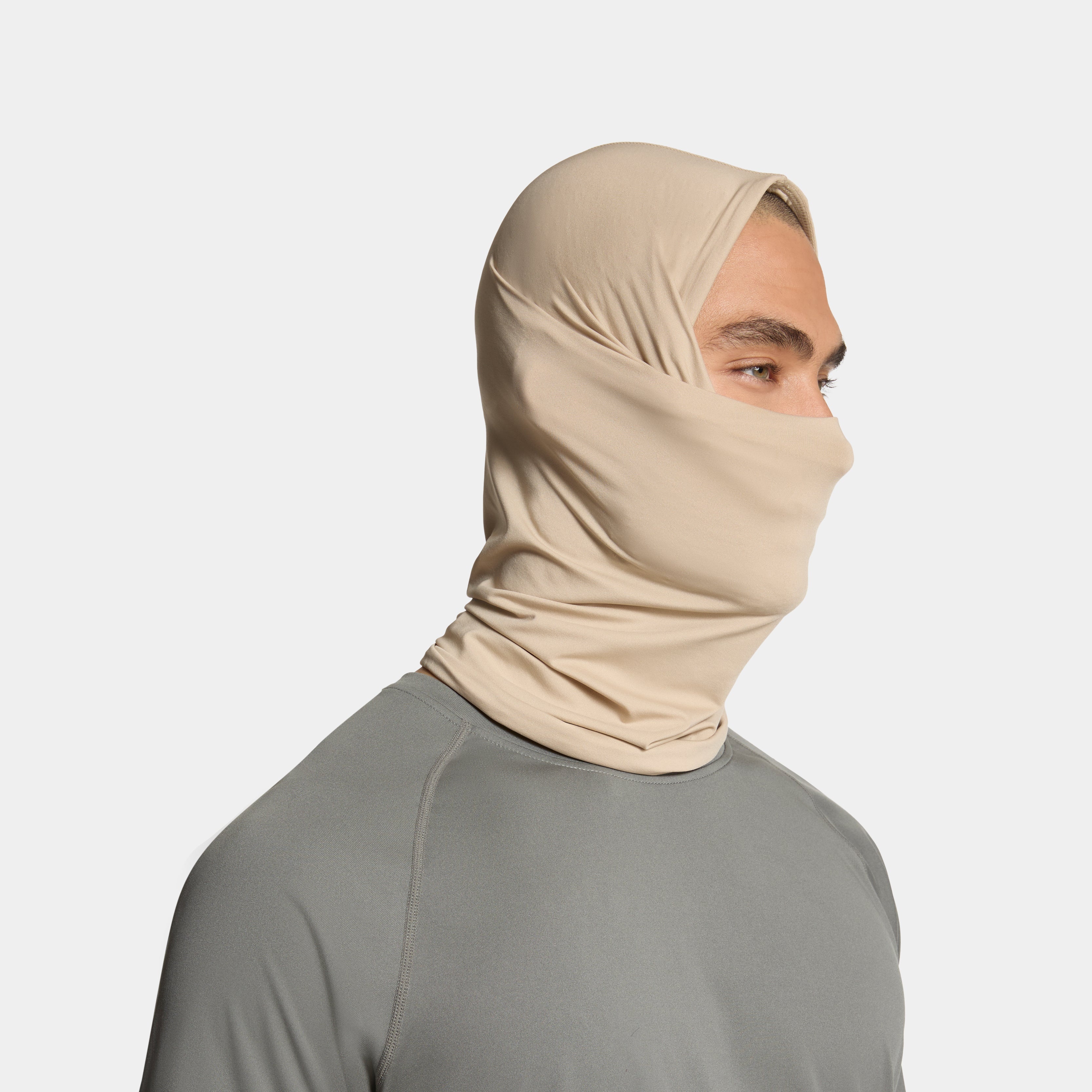 Khan-ong-the-thao-lam-mat-da-nang-Cooling-Multi-Use-Neck-Gaiter-25-4-x-53-3-cm-1.jpg?v=1776650140