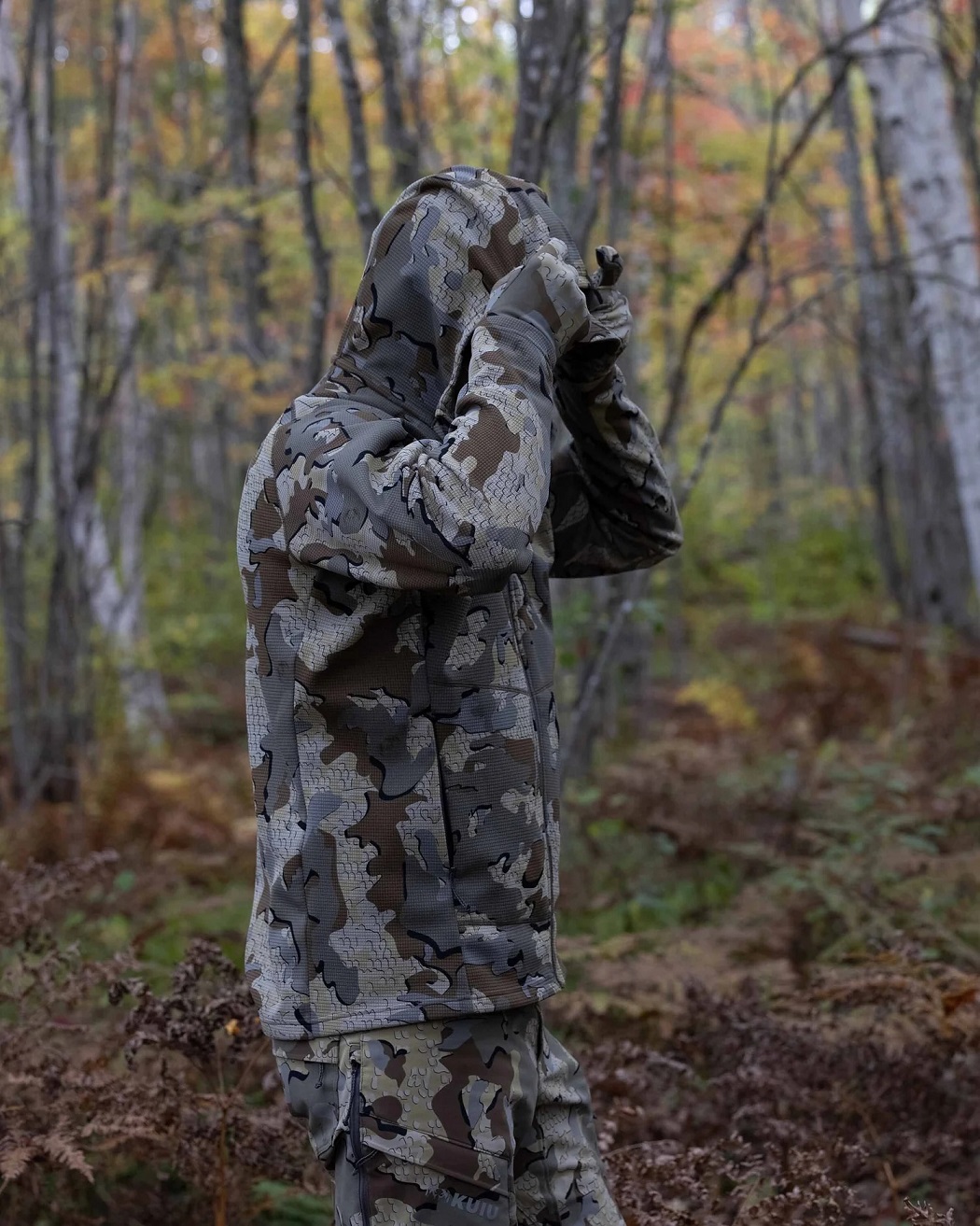 Kuiu-Peloton-240-Full-Zip-Hoodie-size-L-6.jpg?v=1777343133