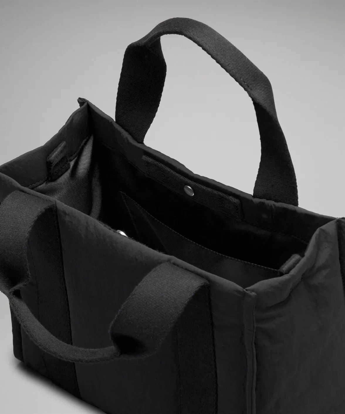 Lululemon-Boxy-Mini-Tote-Bag-4-5L-LW9FMIS-4.jpg?v=1770003183