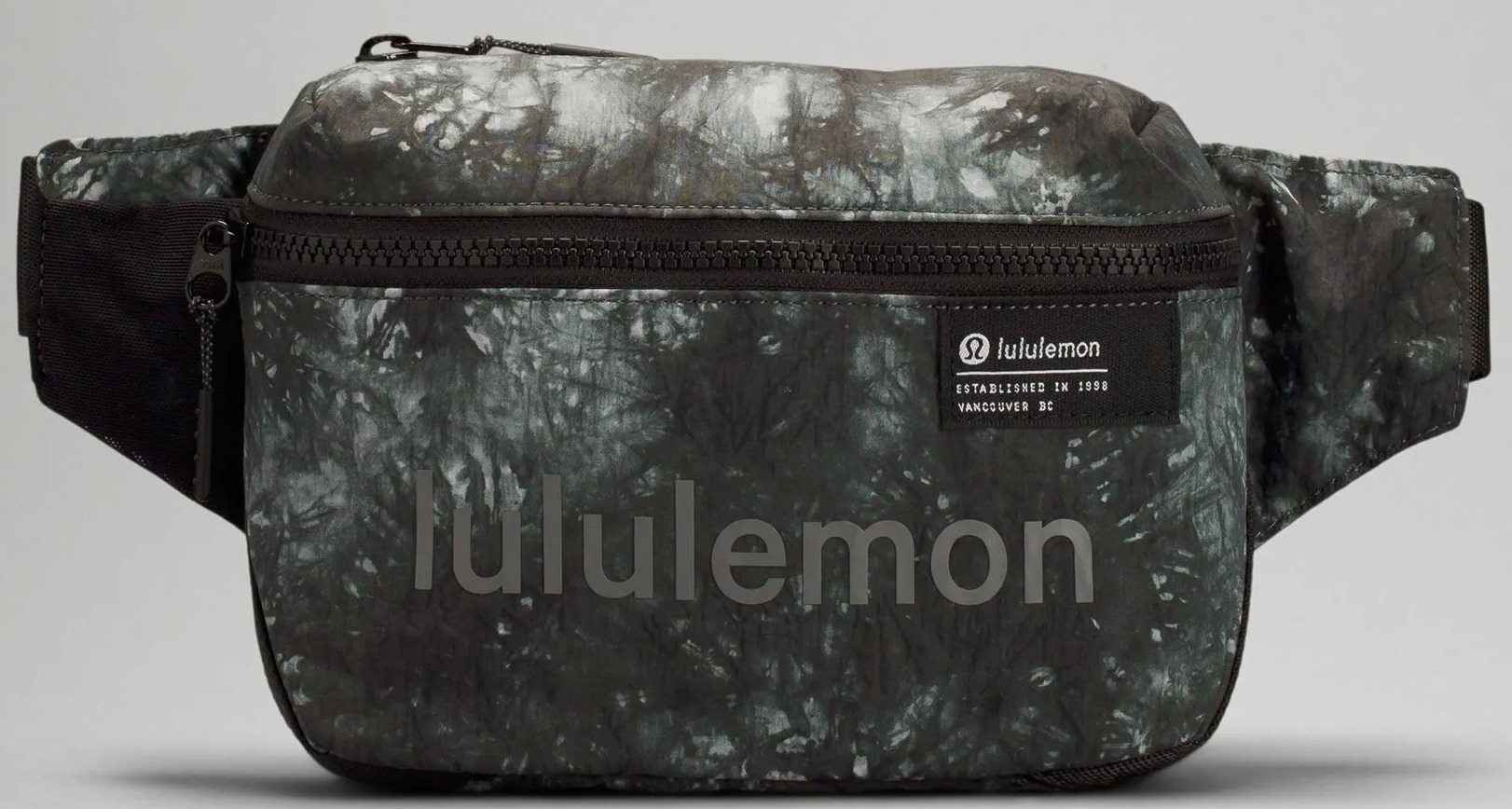 Lululemon-Clean-Lines-Belt-Bag-2L-LU9APKS-27.jpg?v=1775013814