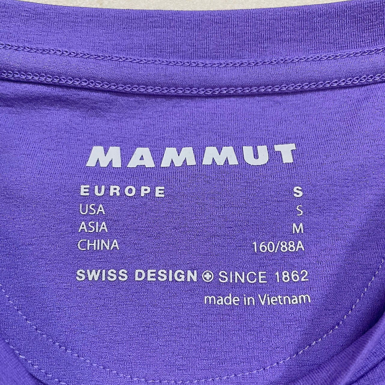 Mammut-Women-s-QD-Logo-Longsleeve-T-Shirt-AF-1016-01040-size-S-M_Mammut Women's QD Logo Longsleeve T Shirt AF 1016-01040 ktmart 10.jpg