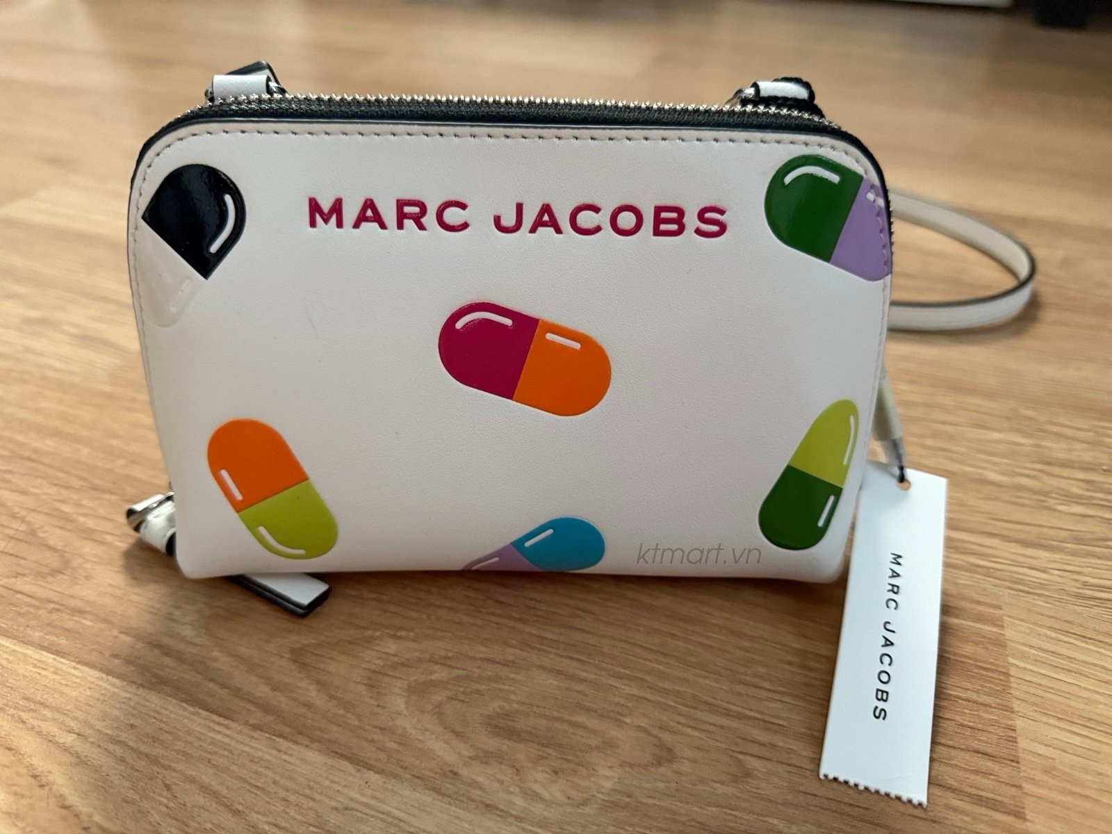 Marc-Jacobs-Small-Vitamin-Print-Bold-Crossbody-Pouch-4P5SMN017S01-15.jpg?v=1773287914