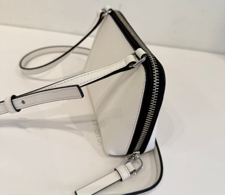 Marc-Jacobs-Small-Vitamin-Print-Bold-Crossbody-Pouch-4P5SMN017S01-19.jpg?v=1773287937