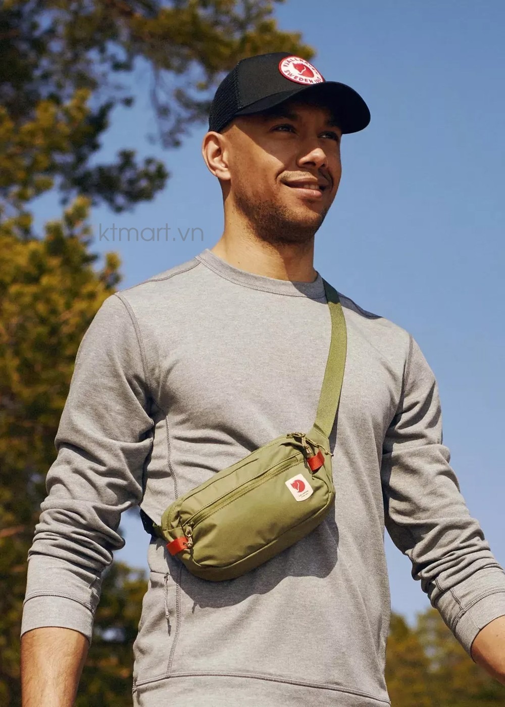 Mu-Fjallraven-1960-Logo-Langtradarkeps-5.jpg?v=1770262844