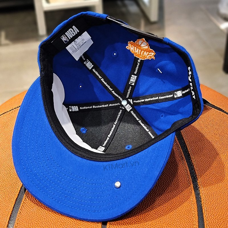 Mu-NBA-LAL-LAKERS-Artwork-Metal-Decoration-HYFLAT-CAP-N215AP631P-10.jpg?v=1773285693