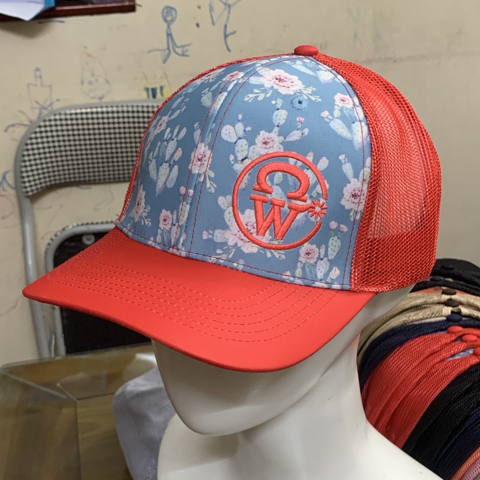 Mu-chong-nang-nhet-toc-Crowellz-Casquette-Ponytail-3.jpg