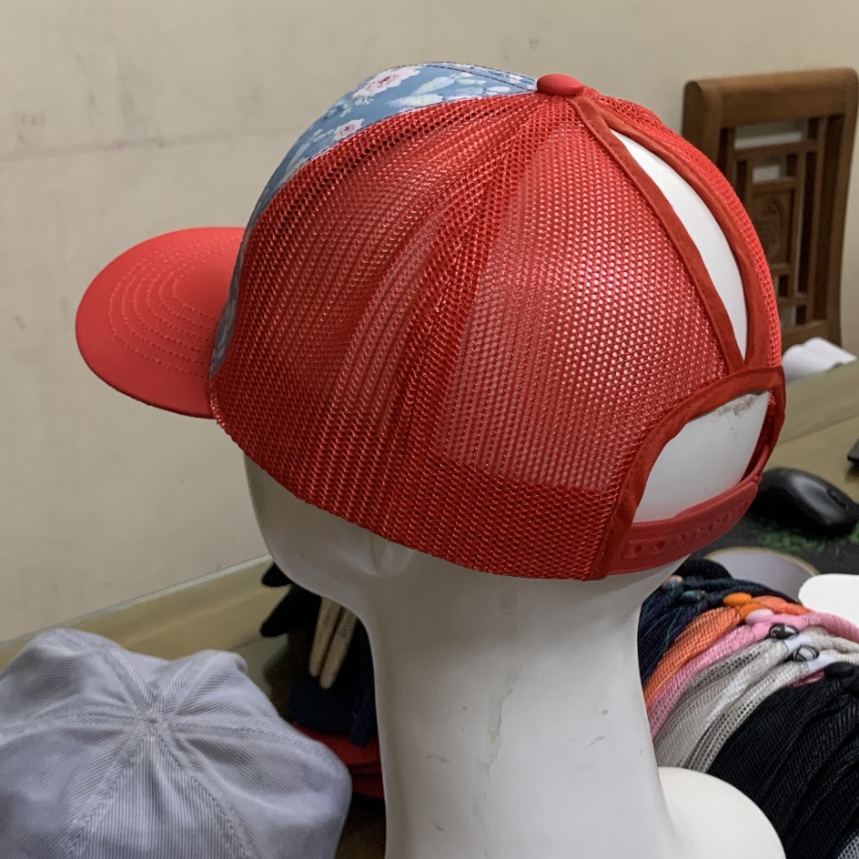 Mu-chong-nang-nhet-toc-Crowellz-Casquette-Ponytail-4.jpg