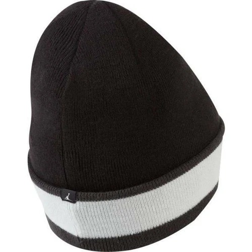 Mu-len-Nike-Jordan-Jumpman-Classics-Beanie-CW6403_NIKE AIR JORDAN JUMPMAN CLASSICS BEANIE BLACKb.jpg
