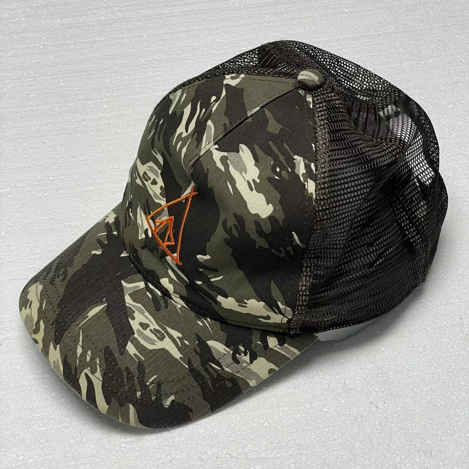 Mu-luoi-trai-chong-nang-Pistil-Camp-Trucker-Hat-2326POLV1SZ-2.jpg