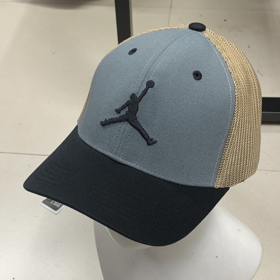 Mu-luoi-trai-luoi-logo-theu-NIKE-Jordan-Brand-Sport-Classical-Hat-1.jpg?v=1769660433