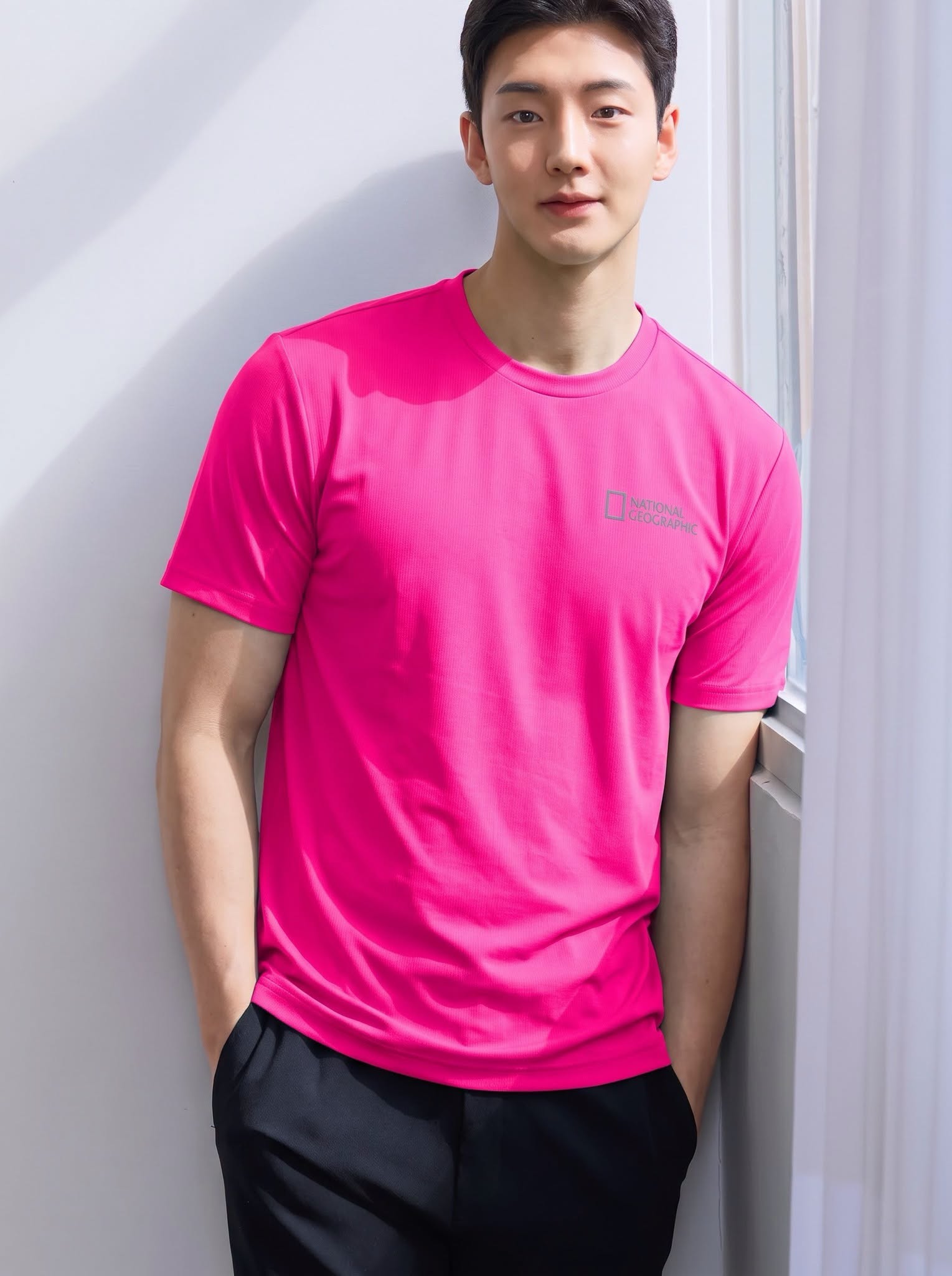 National Geographic Performance Tee ktmart 0.jpg