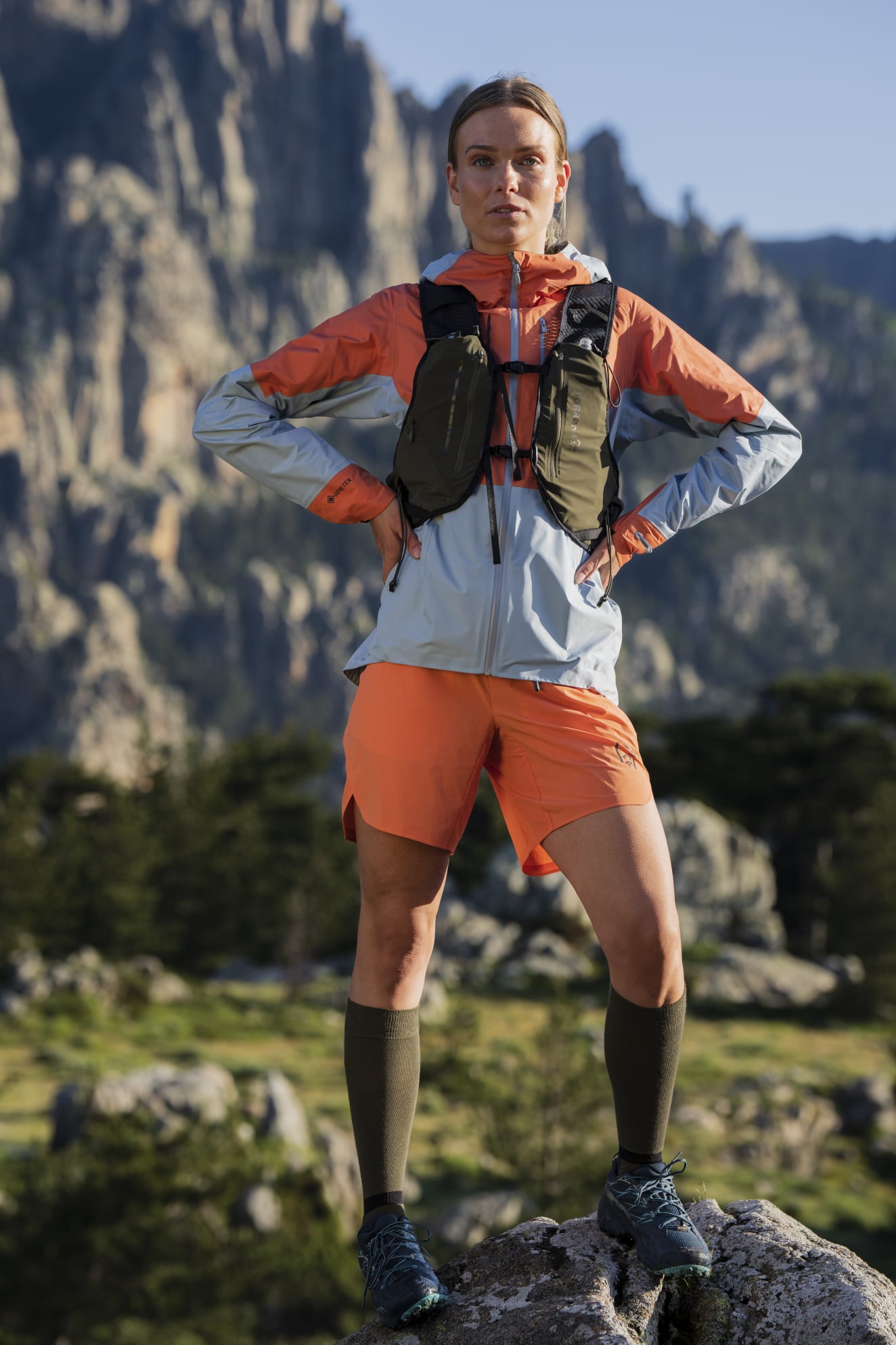 Norrona-Senja-Econyl70-7L-Pack-5801-23-size-L-XL-35.jpg