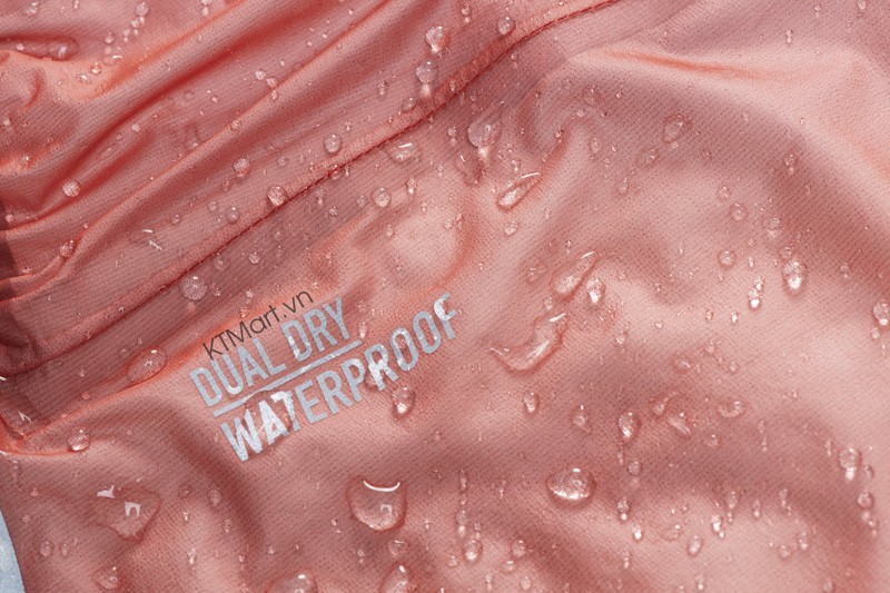 Odlo-Women-s-ZEROWEIGHT-DUAL-DRY-Waterproof-Running-Jacket-313021-Odlo-18.jpg?v=1775009362