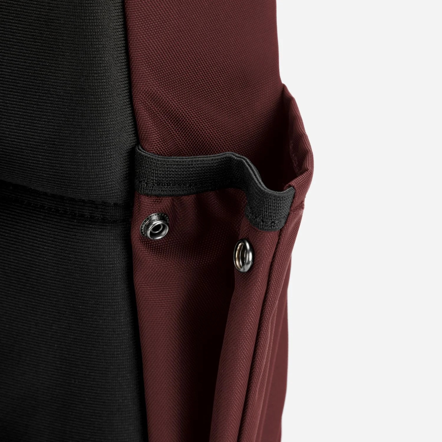 Pacsafe-Anti-Theft-V-16-Commuter-Backpack-30635347-14.jpg?v=1774325174