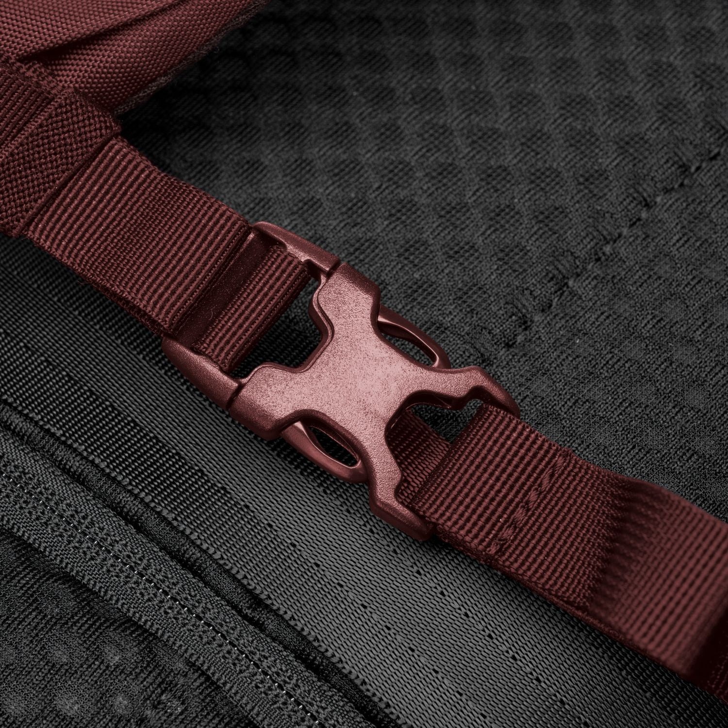 Pacsafe-Anti-Theft-V-26L-Tour-Backpack-61125347-16.jpg?v=1774324582