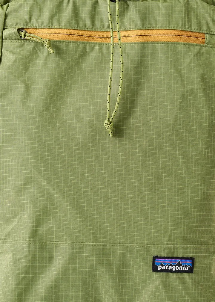 Patagonia Ultralight Black Hole Tote Pack 27L 48809 Buckhorn Green ktmart 14.jpg