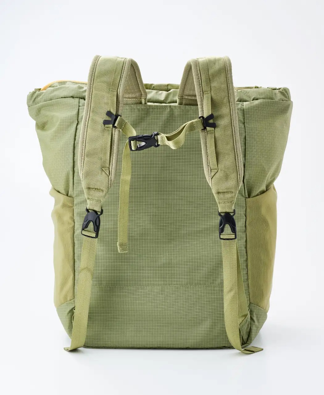 Patagonia Ultralight Black Hole Tote Pack 27L 48809 Buckhorn Green ktmart 19.jpg
