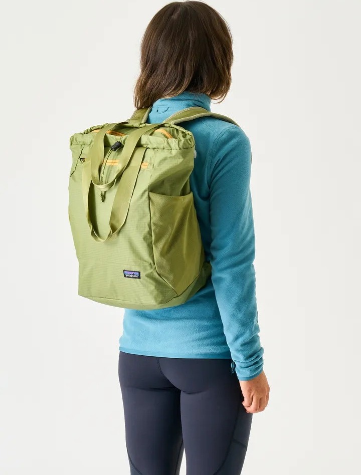 Patagonia Ultralight Black Hole Tote Pack 27L 48809 Buckhorn Green ktmart 7.jpg