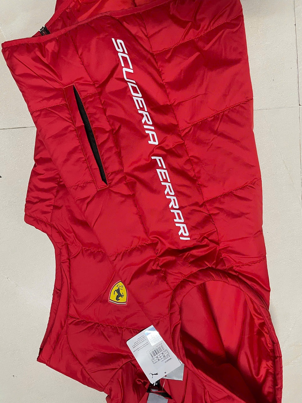 Puma-Men-s-SF-Ferrari-Lightweight-Padded-Vest-595429-size-M-7.jpg?v=1769590960