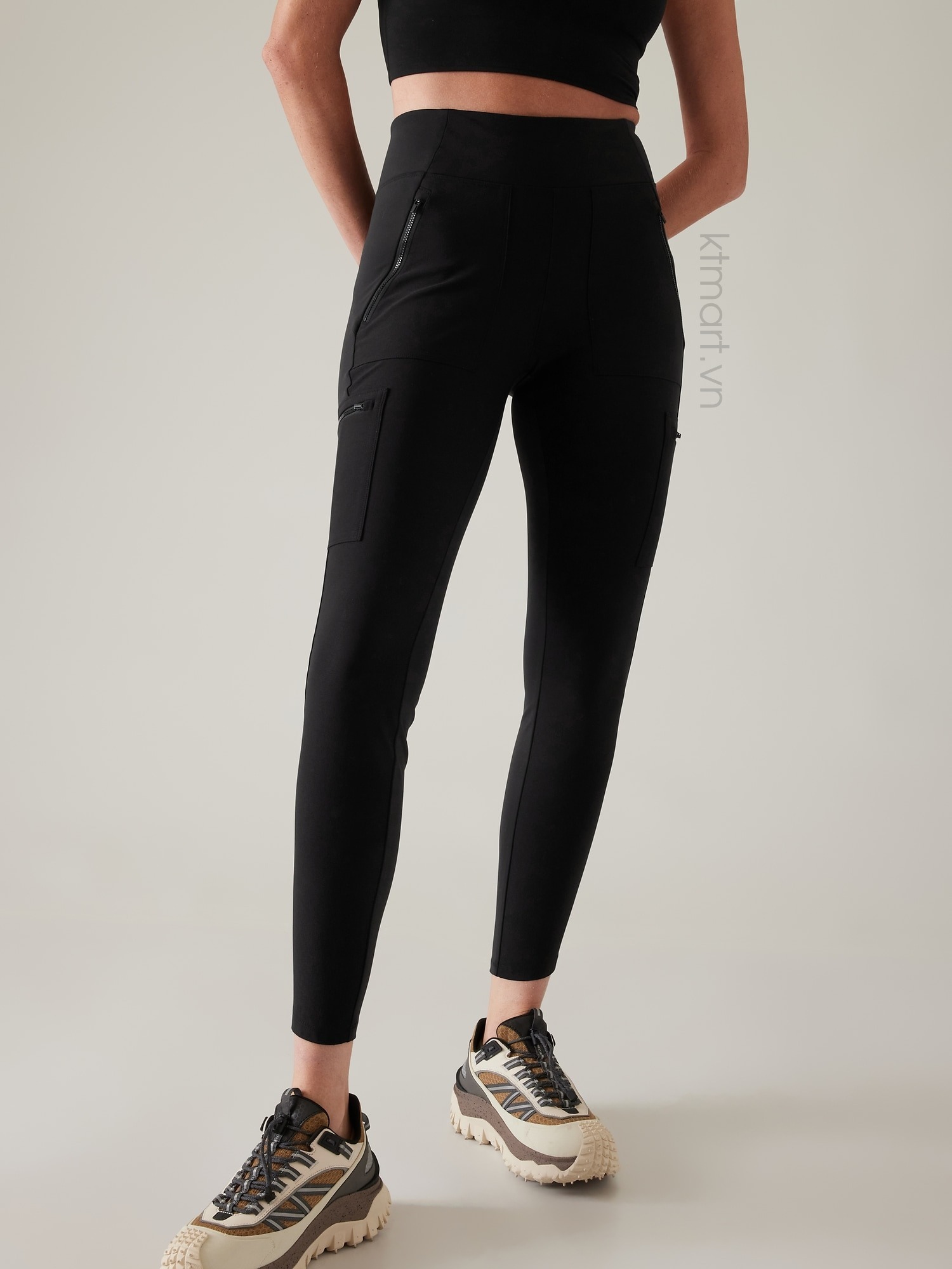 Quan-Athleta-Headlands-Hybrid-Mid-Rise-Tight-982353-size-4T-3.jpg?v=1772763778
