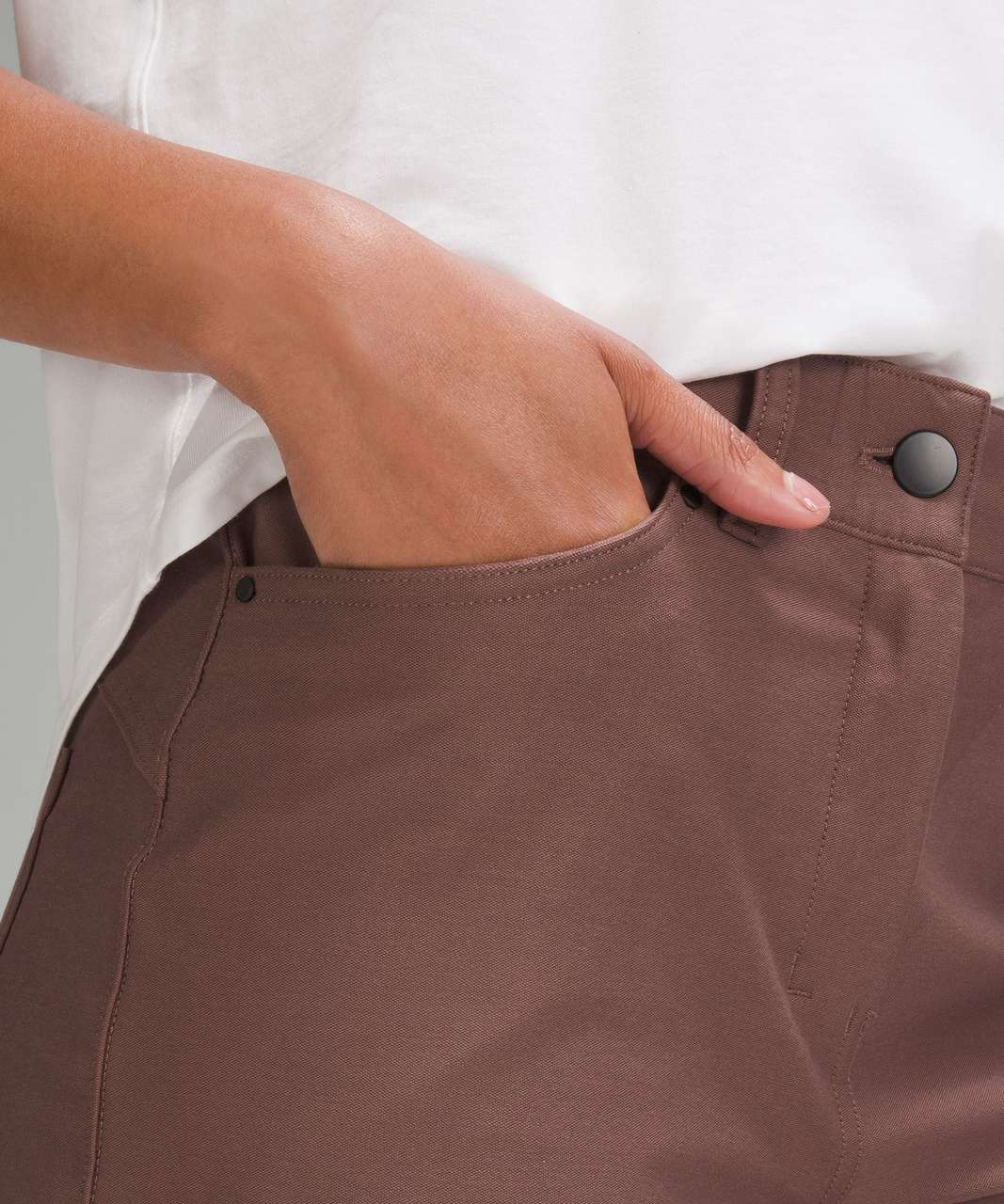 Quan-Lululemon-City-Sleek-5-Pocket-High-Rise-Wide-Leg-Pant-LW5ENJS-size-26-7.jpg