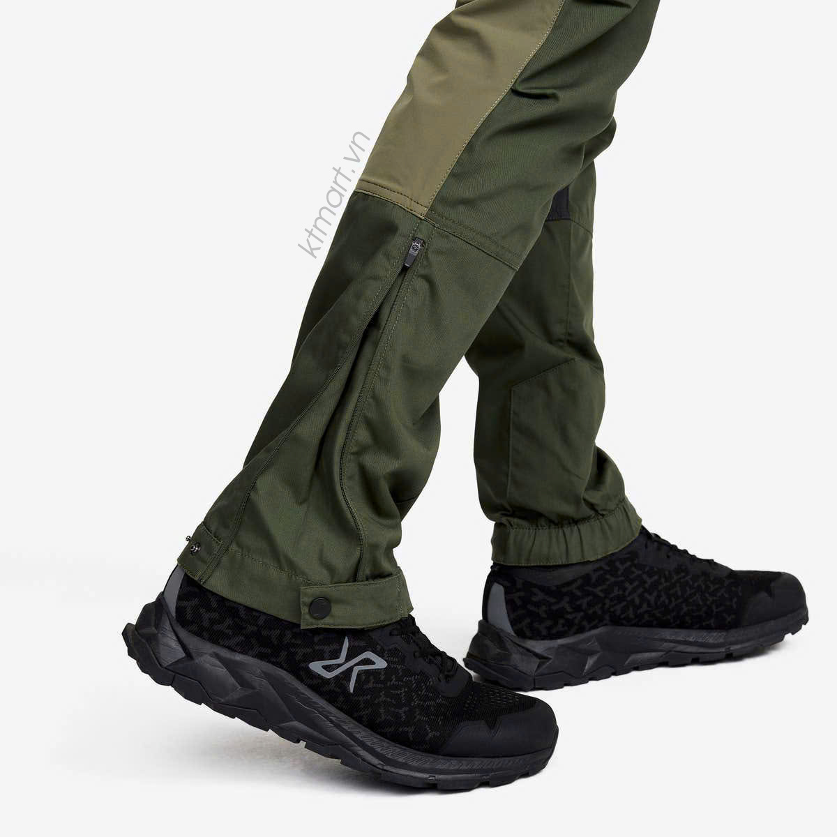 Quan-RVRC-RevolutionRace-Rambler-Lightweight-Pro-Pants-10769-size-S-29-30--22.jpg