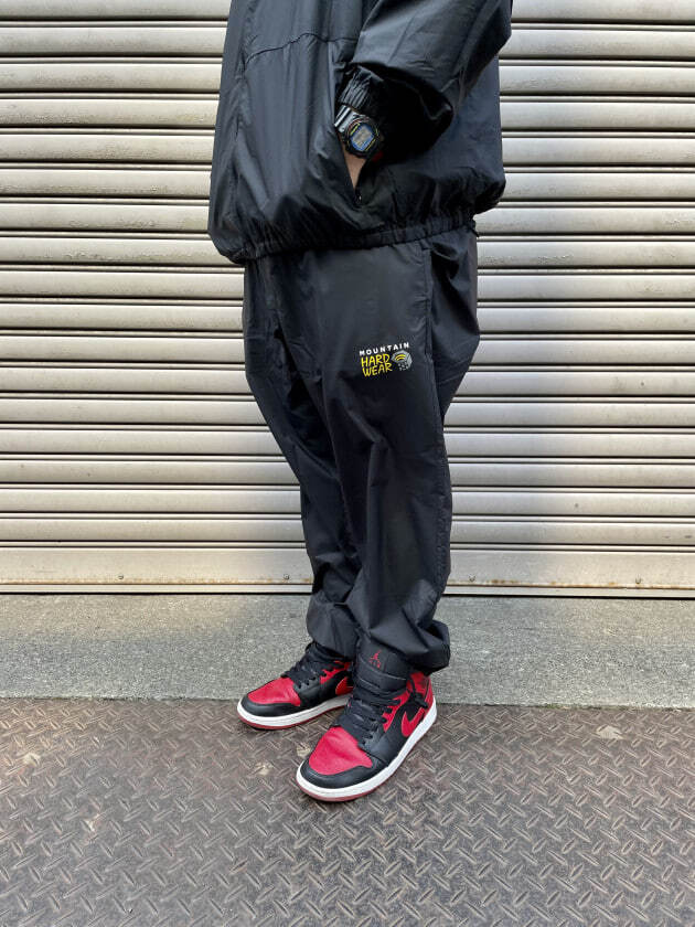 Quan-gio-Mountain-Hardwear-x-Beams-Kor-Air-Shell-Pants-size-M-Nhat-7.jpg