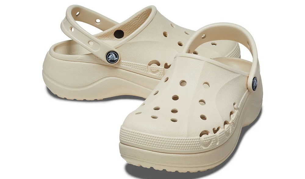 Suc-Crocs-Women-s-Crocs-Baya-Platform-Clogs-208186-size-W8-W9-12.jpg?v=1775550298