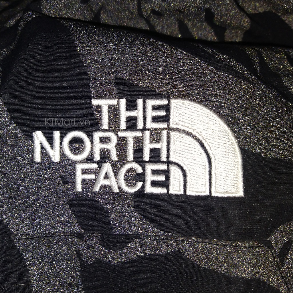THE-NORTH-FACE-x-KAWS-Freeride-Jacket-NF0A7WLQ-size-M-10.jpg?v=1773025007