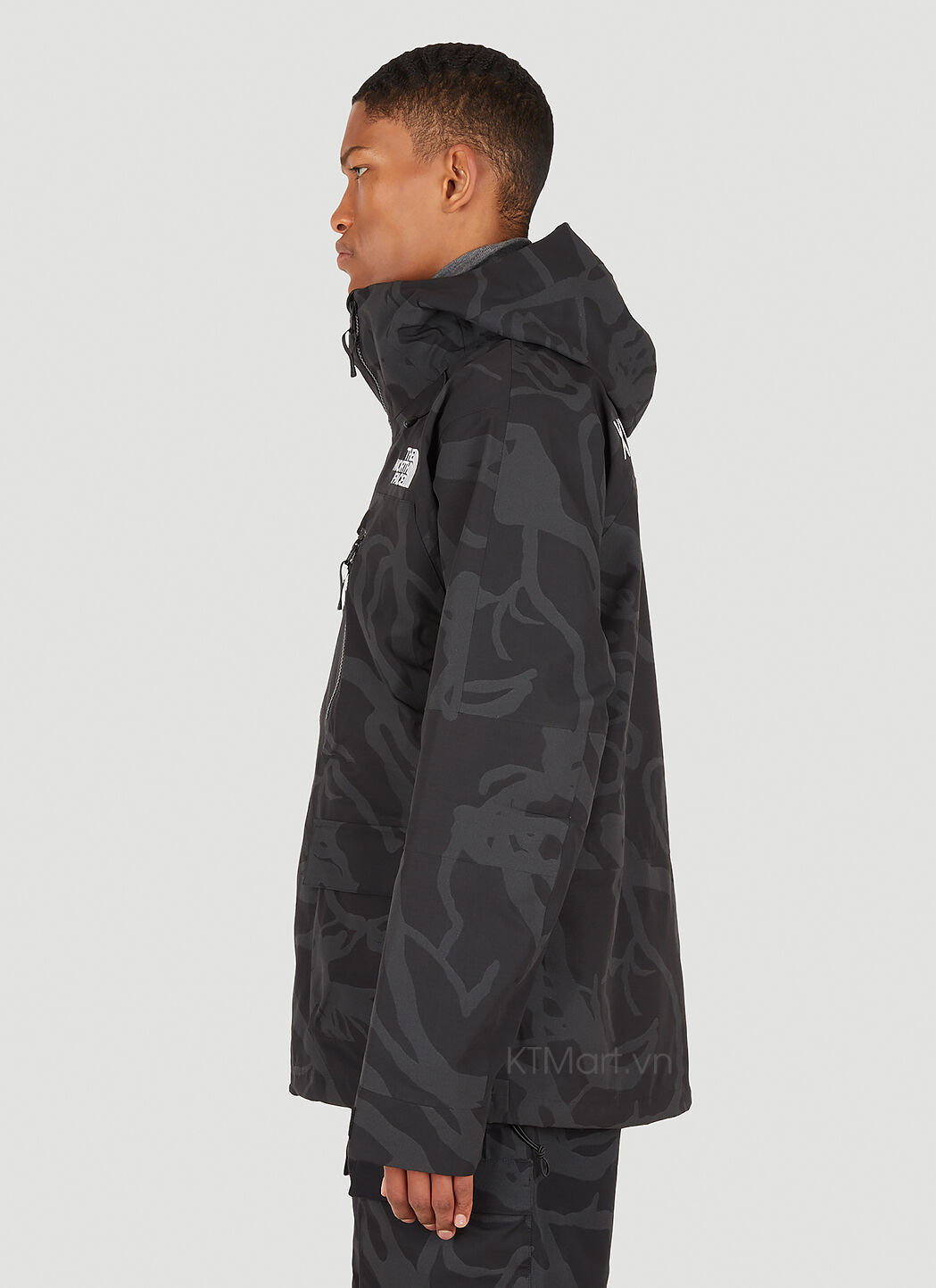 THE-NORTH-FACE-x-KAWS-Freeride-Jacket-NF0A7WLQ-size-M-13.jpg?v=1773025024