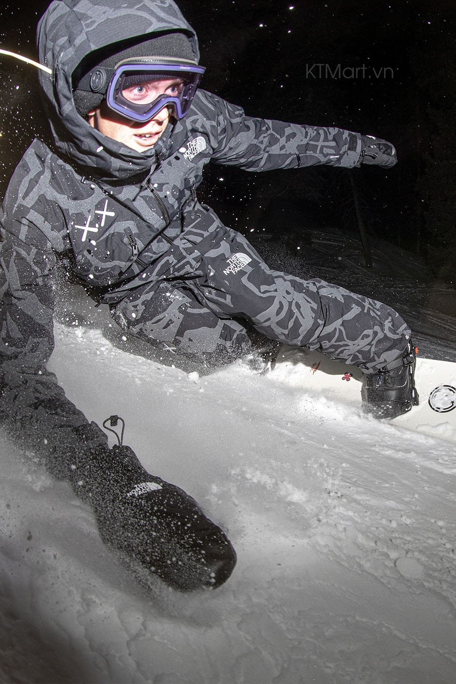 THE-NORTH-FACE-x-KAWS-Freeride-Jacket-NF0A7WLQ-size-M-7.jpg?v=1773024989