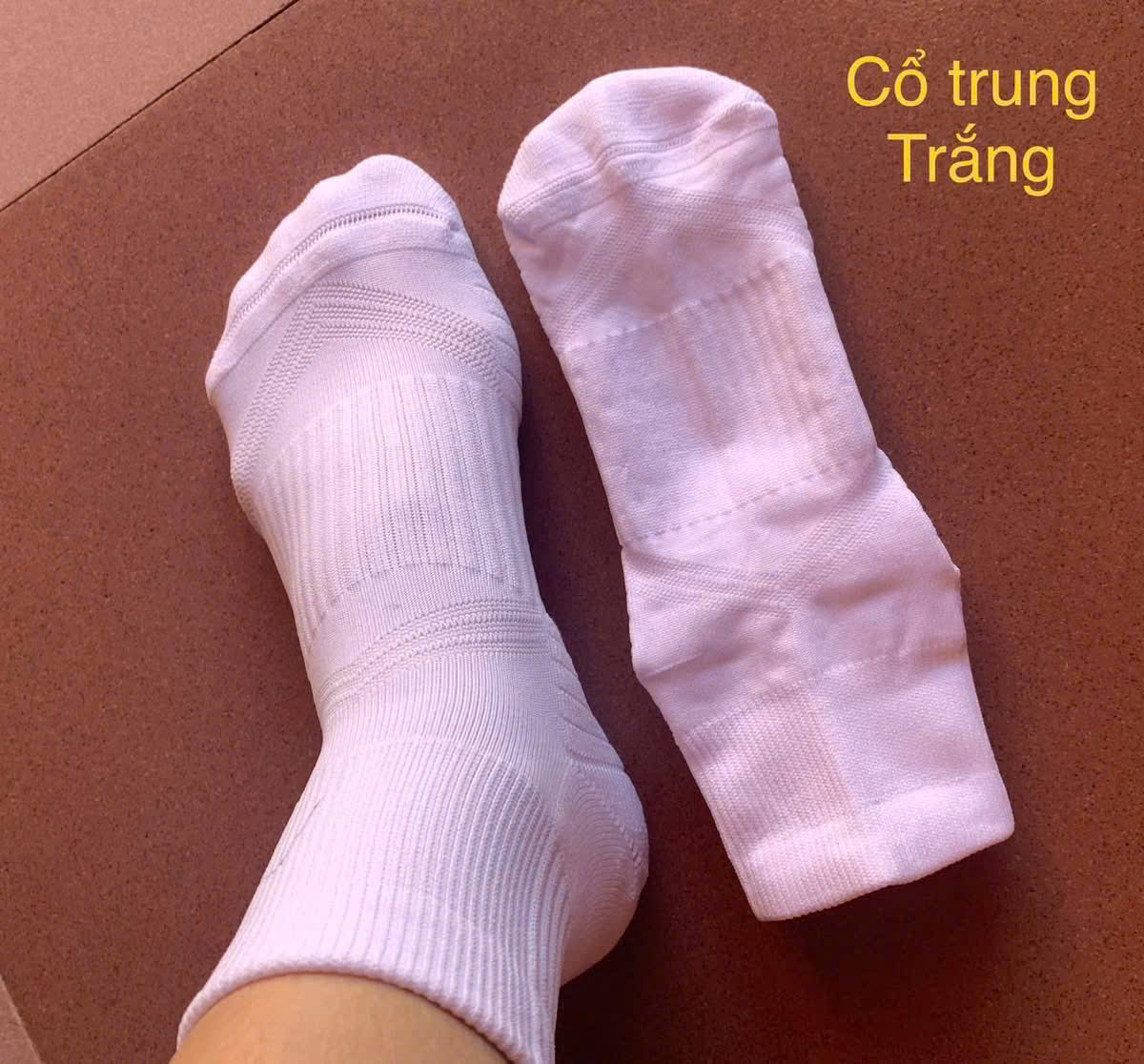 Tat-the-thao-xuat-My-Hanes-size-38-42.jpg?v=1781512021