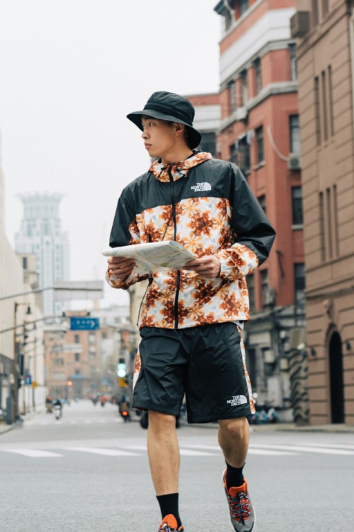 The-North-Face-x-DOE-Coffee-Camouflage-Lightweight-Wind-Jacket-size-S-2.jpg?v=1772766818