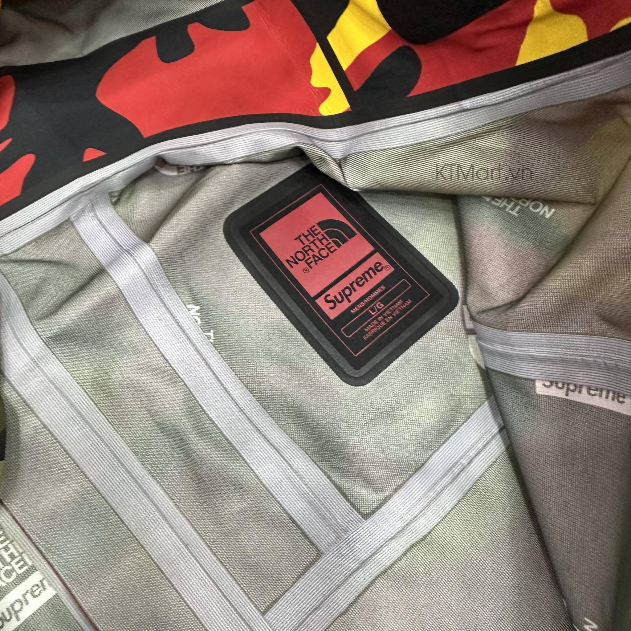 The-North-Face-x-Supreme-Jacket-size-L-7.jpg?v=1773023199