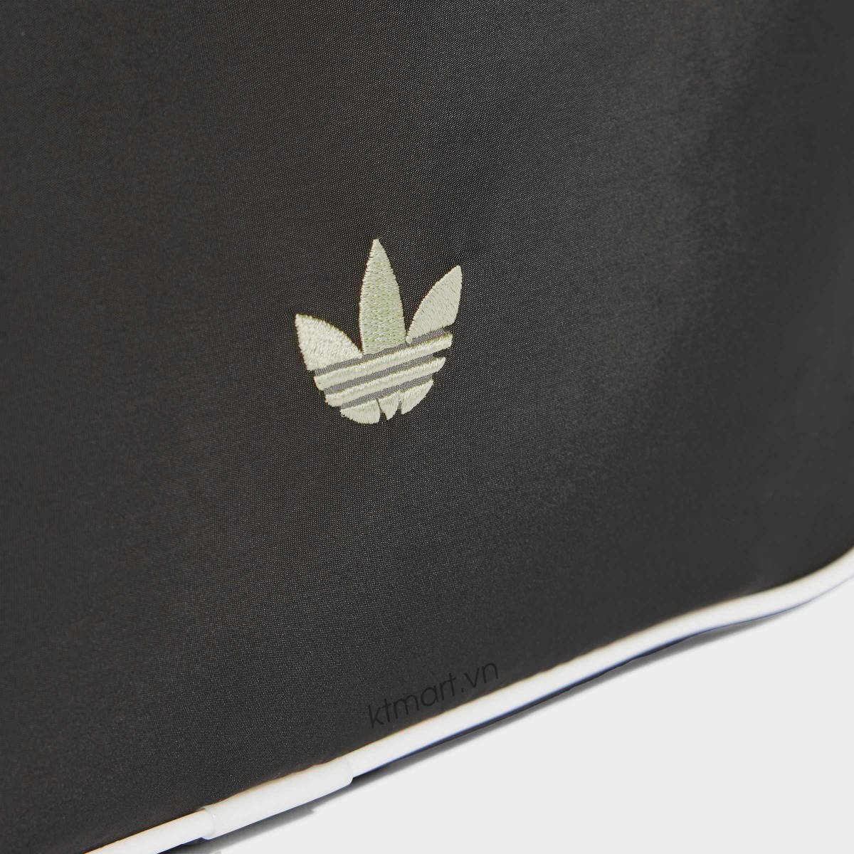Tui-Adidas-Disney-Elongated-Airliner-KE4908_Adidas Disney Elongated Airliner KE4908 ktmart 4.jpg