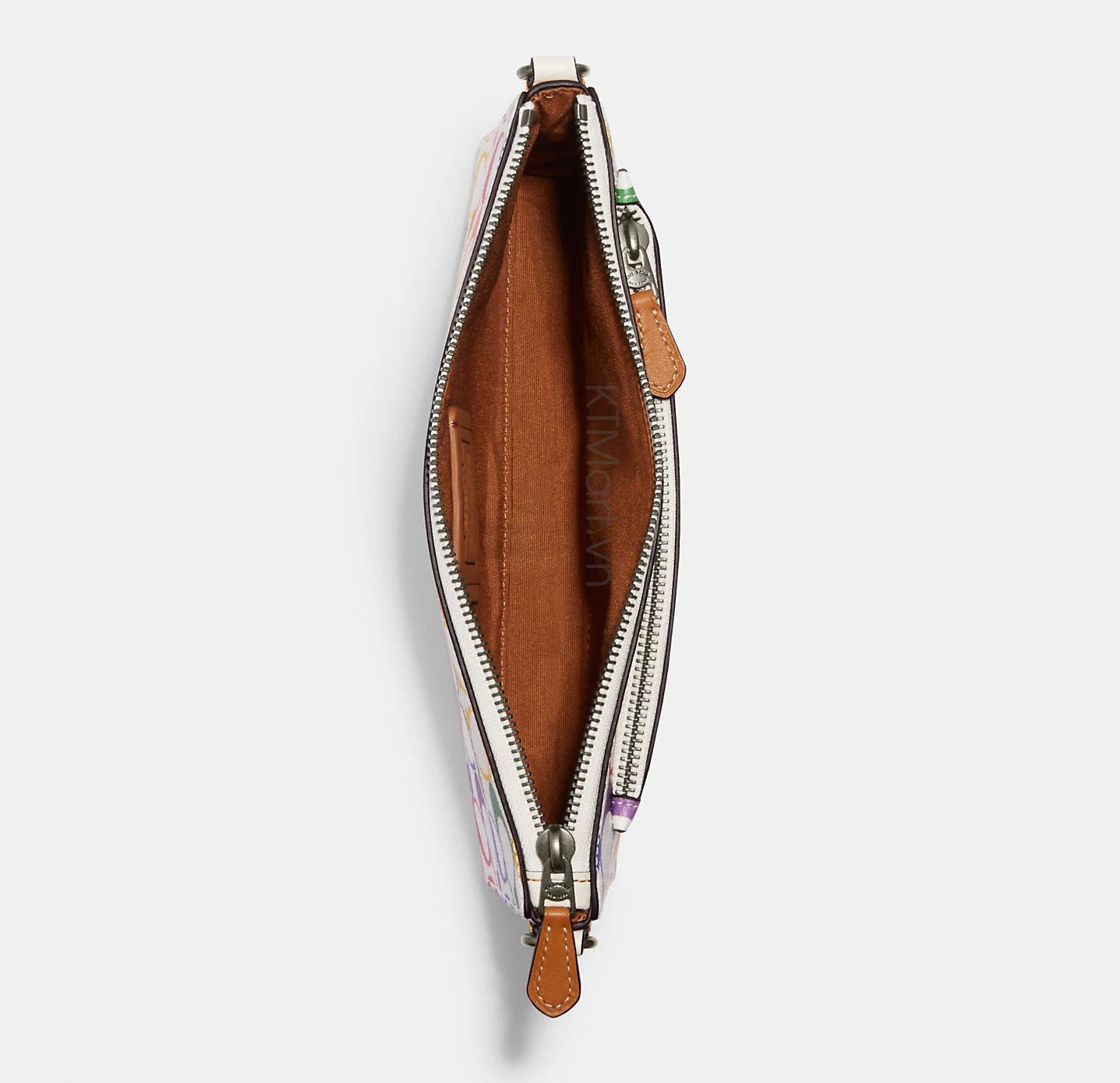 Tui-Coach-CJ673-Holden-Crossbody-In-Rainbow-Signature-Canvas-4.jpg?v=1773799392