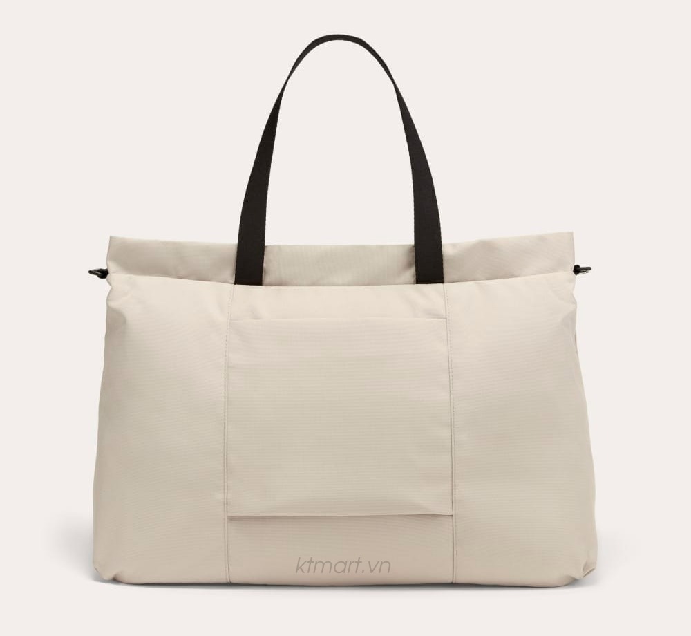 Tui-Everlane-The-ReNew-Transit-Weekender-28L-21.jpg?v=1778122324