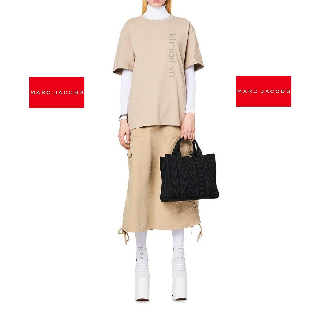 Tui-Marc-Jacobs-The-Outline-Monogram-Medium-Tote-Bag-2S3HTT010H04-1.jpg?v=1770269014