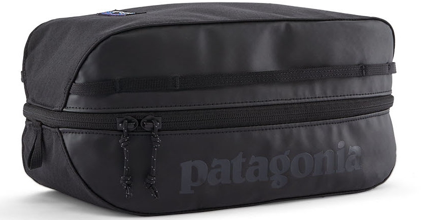 Tui-Patagonia-Black-Hole-Cube-Medium-Black-6L-49366-5.jpg?v=1774948703