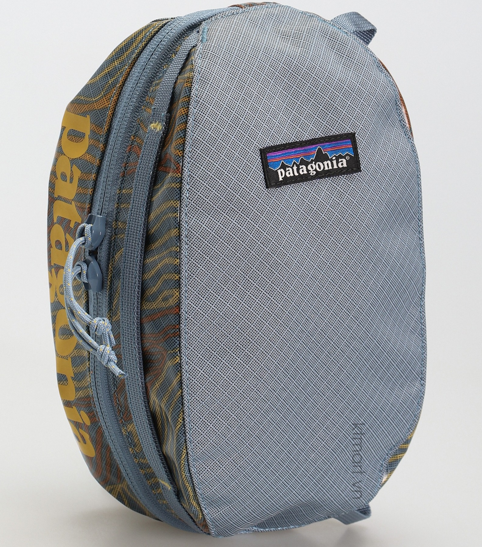 Tui-Patagonia-Black-Hole-Cube-Small-3L-49361-Patagonia-2.jpg