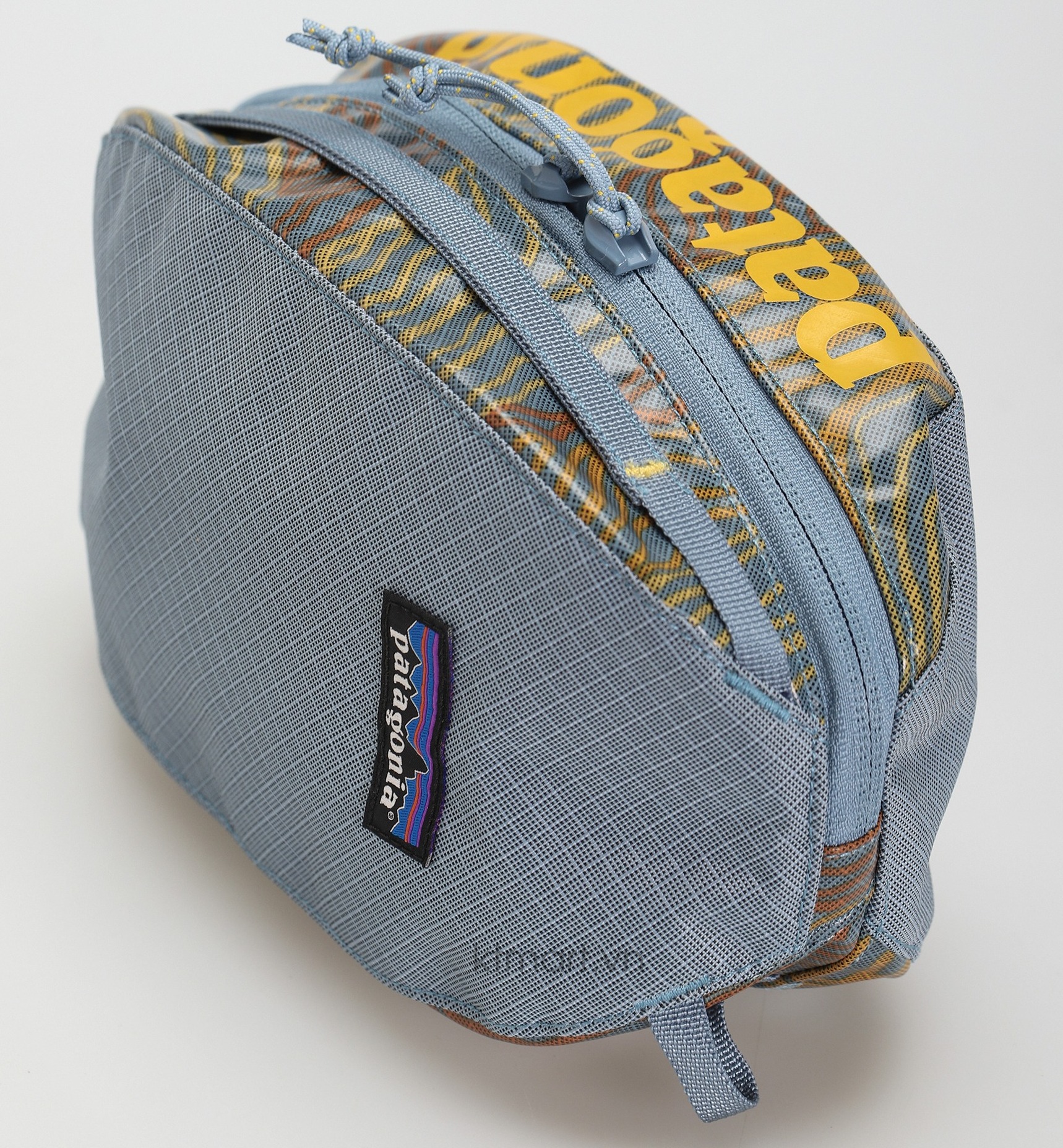 Tui-Patagonia-Black-Hole-Cube-Small-3L-49361-Patagonia-3.jpg