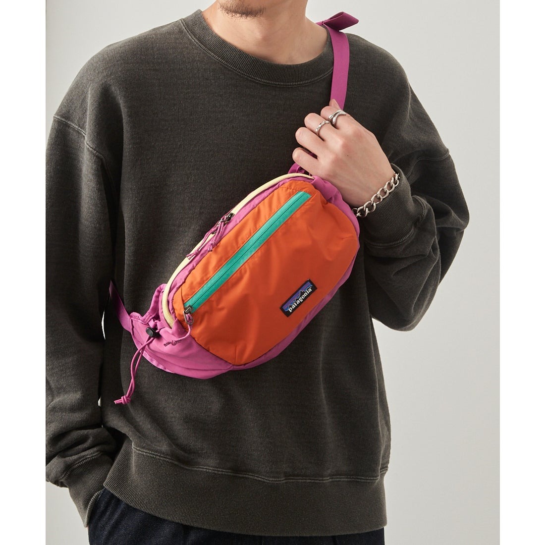 Patagonia Terravia Hip Pack 4L Faded Magenta 49021 ktmart 13.jpg