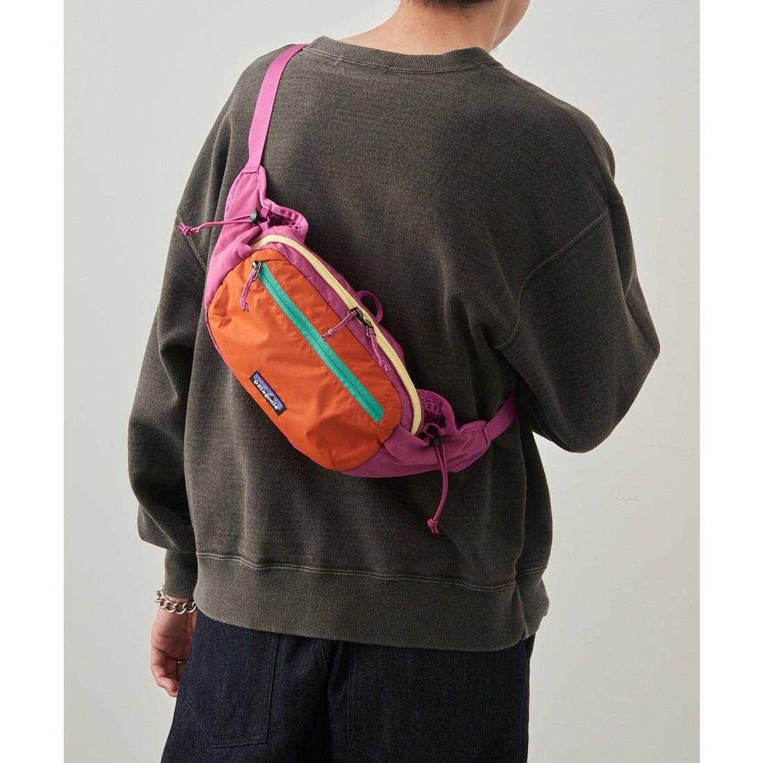 Patagonia Terravia Hip Pack 4L Faded Magenta 49021 ktmart 14.jpg