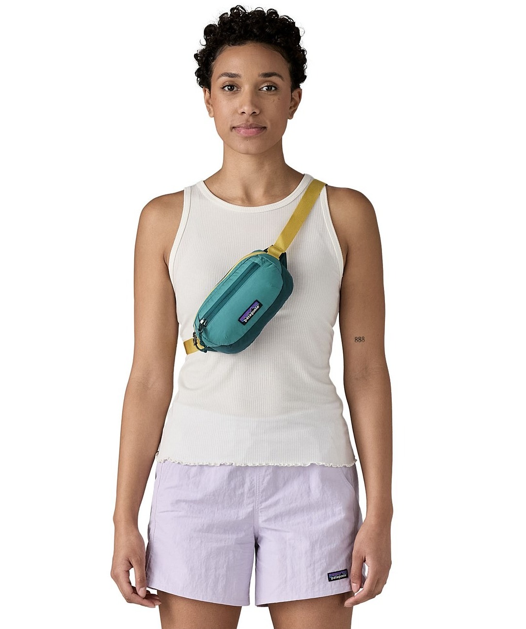 Tui-Patagonia-Terravia-Mini-Hip-Pack-1L-49448-5.jpg?v=1775097410