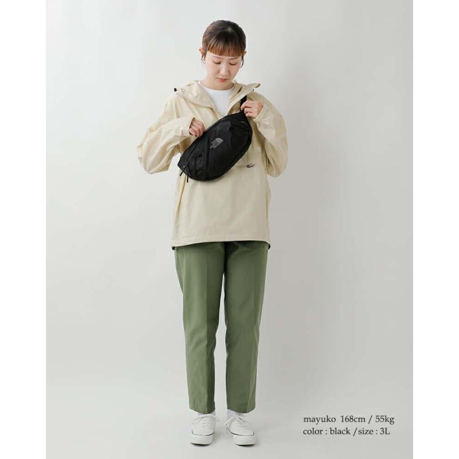 Tui-The-North-Face-Shoulder-Bag-Black-NM72355K-9.jpg?v=1770256296
