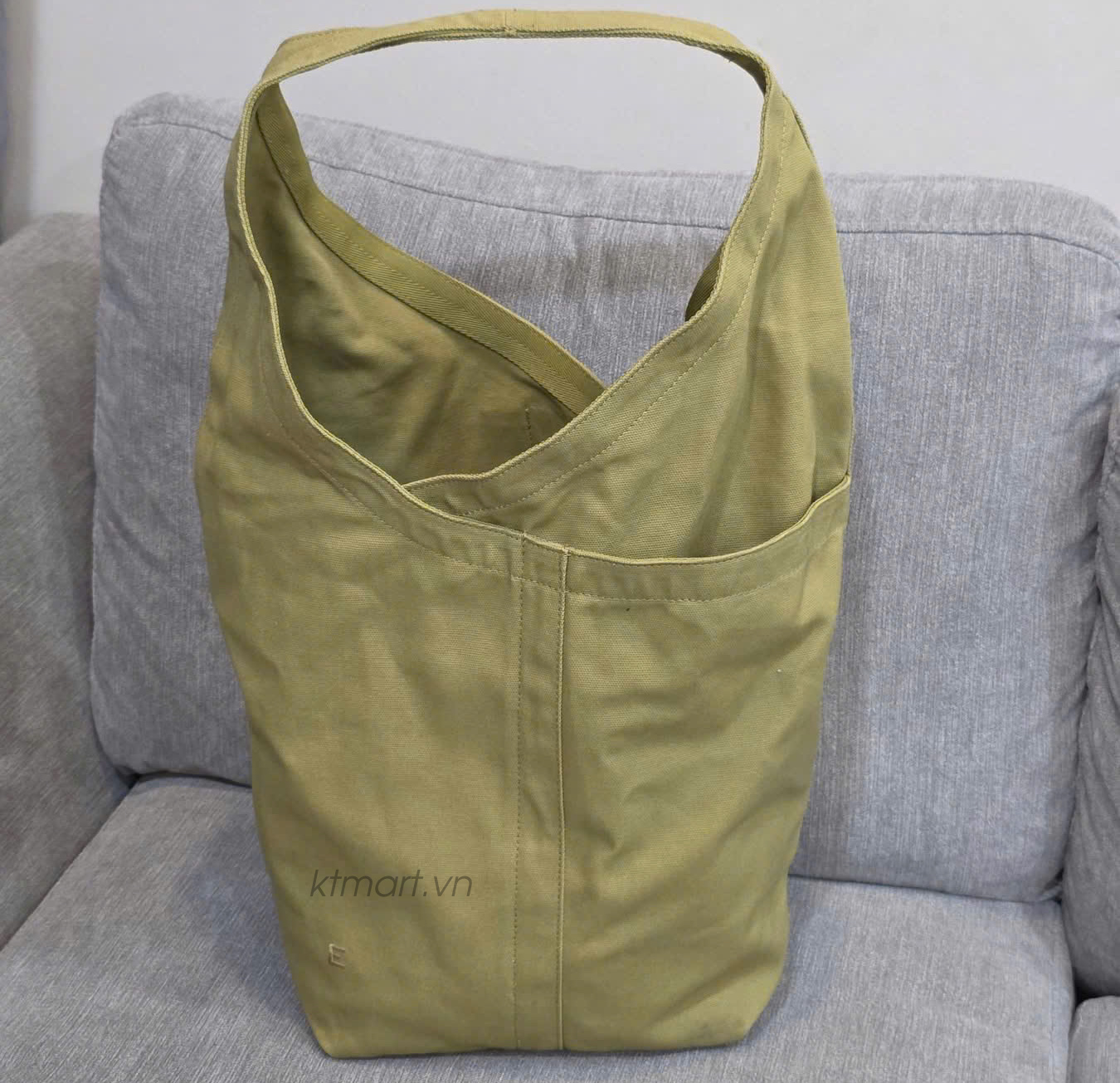 Tui-Tote-Everlane-The-Canvas-Teardrop-Tote-13.jpg?v=1778121824